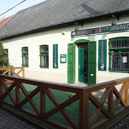 Aba Vezer Vendeghaz Hotel Abaújszántó Buitenkant foto